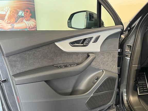 Audi Q7 19 of 21