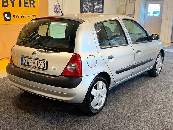 Renault Clio 6 of 13