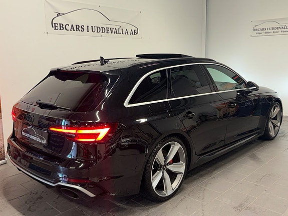 Audi RS4 5 of 5