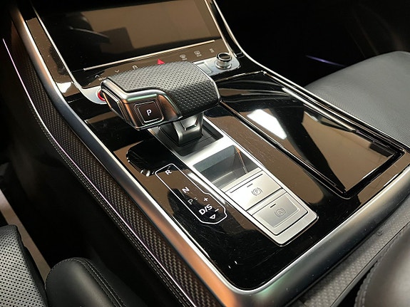 Audi RS Q8 19 of 30