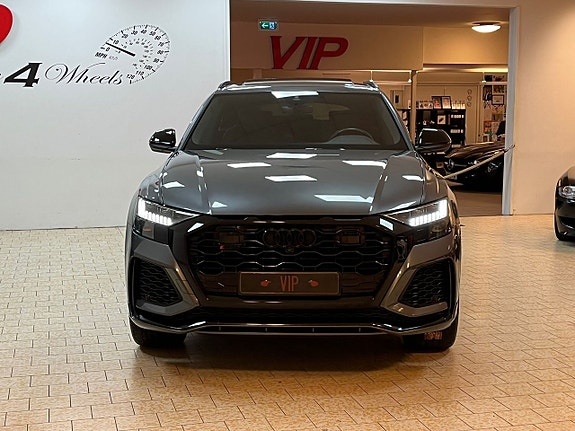 Audi RS Q8 9 of 30