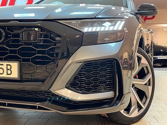 Audi RS Q8 28 of 30