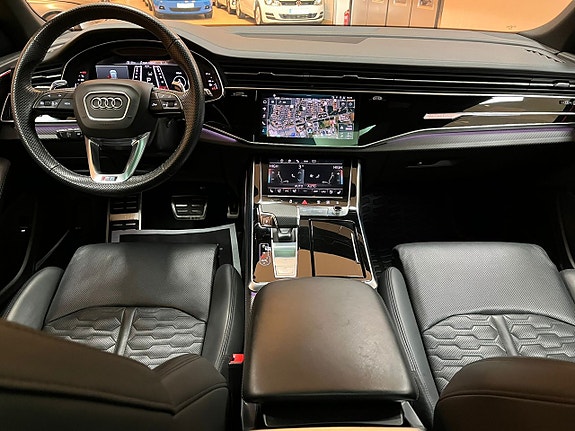 Audi RS Q8 16 of 30