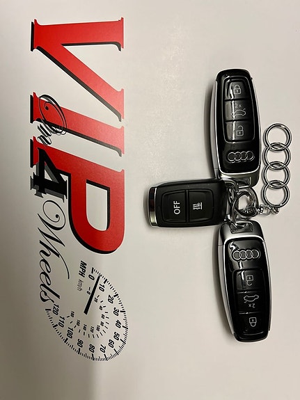 Audi RS Q8 27 of 30