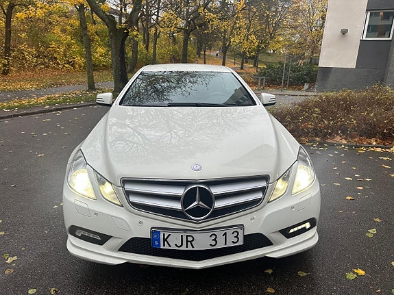 Mercedes-Benz E200