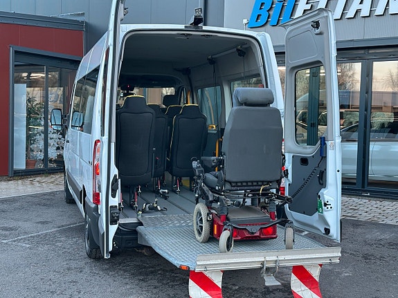 Renault Master 4 of 5