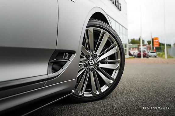 Bentley Continental GT 27 of 27