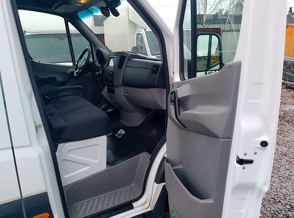 Mercedes-Benz Sprinter 316 20 of 28