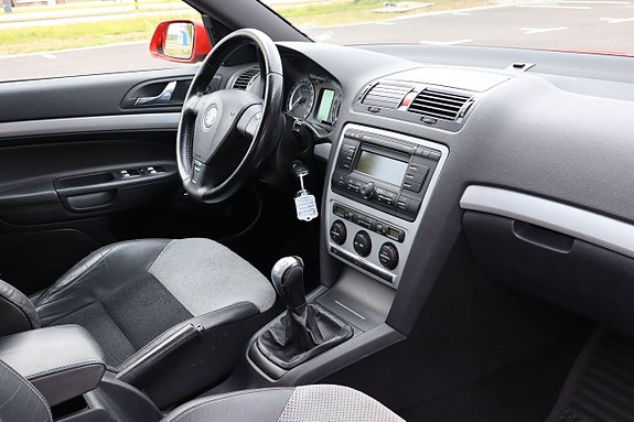 Skoda Octavia 13 of 16