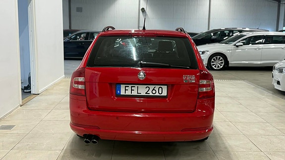 Skoda Octavia 7 of 16