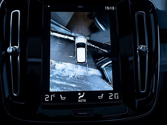 Volvo XC40 6 of 6