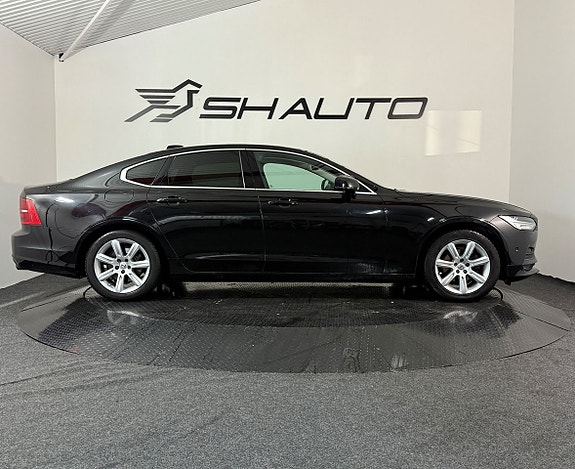 Volvo S90 4 of 5