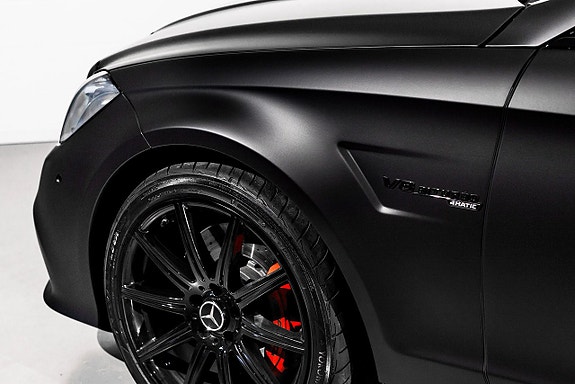Mercedes-Benz CLS63 9 of 28