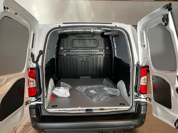 Opel Combo 8 of 8