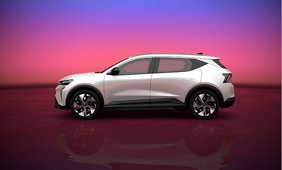 Renault Scenic E-Tech 2 of 4