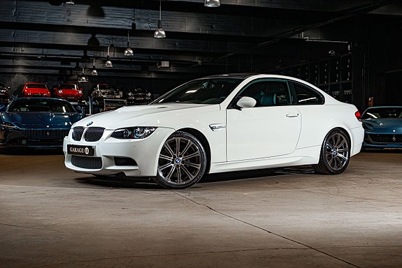 BMW M3 2 of 5