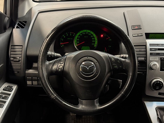 Mazda 5 16 of 26