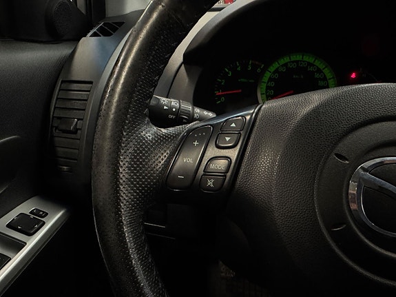 Mazda 5 22 of 26