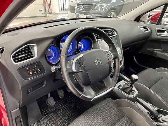 Citroen C4 7 of 21