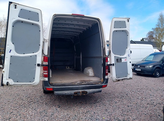 Mercedes-Benz Sprinter 319 11 of 17