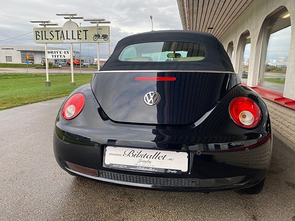 Volkswagen Beetle 7 of 14