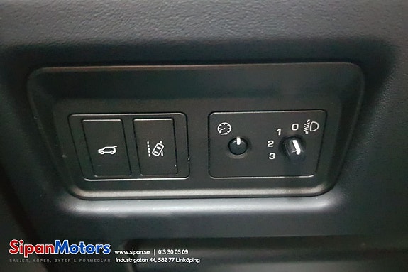Land Rover Range Rover Evoque 26 of 27