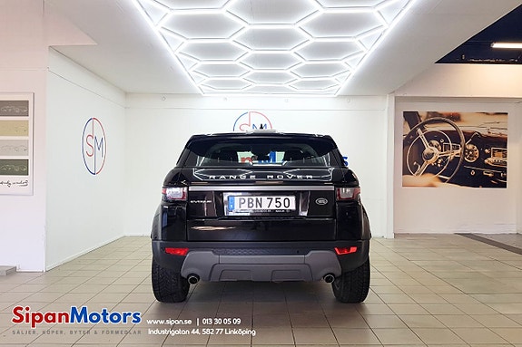 Land Rover Range Rover Evoque 10 of 27