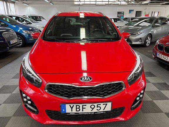 Kia Ceed 6 of 17