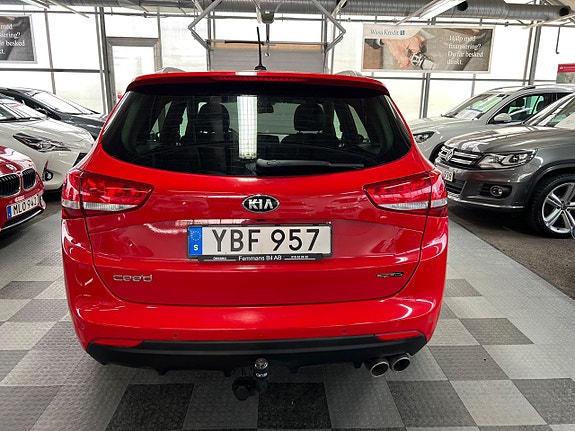 Kia Ceed 8 of 17