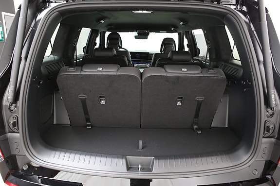 Hyundai Santa Fe 13 of 30