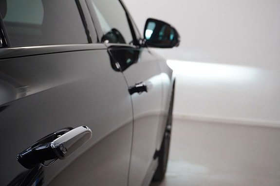 Mercedes-Benz E200 7 of 20