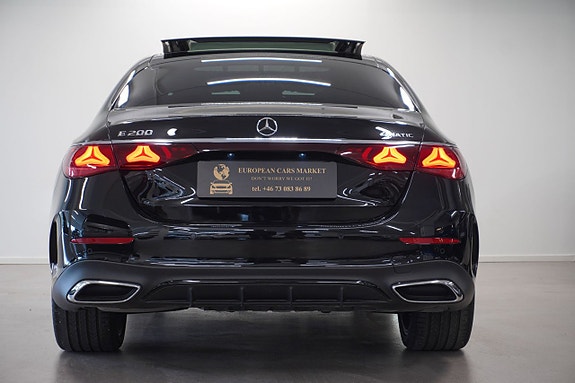 Mercedes-Benz E200 20 of 20