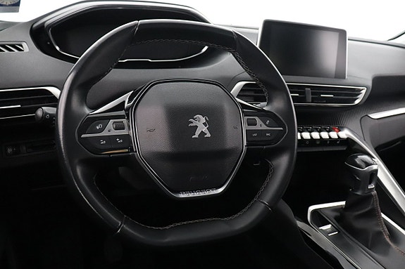 Peugeot 5008 10 of 22