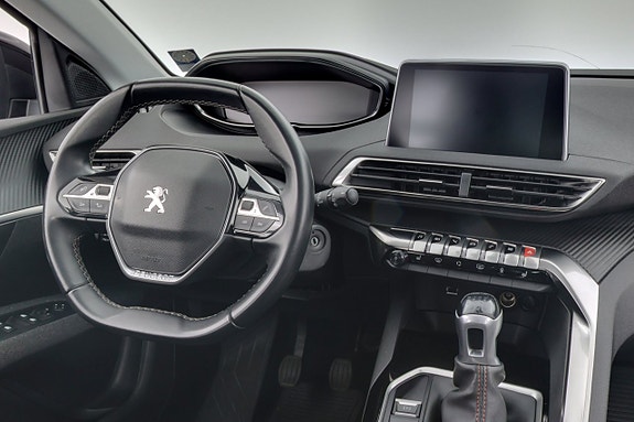 Peugeot 5008 12 of 22
