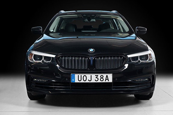 BMW 520 4 of 5