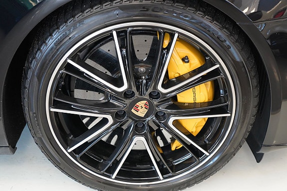 Porsche Panamera Turbo S 6 of 12