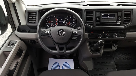 Volkswagen Crafter 3 of 5