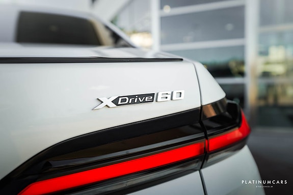 BMW i7 25 of 26