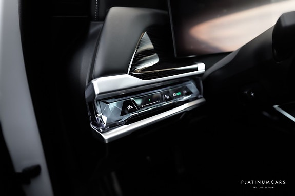 BMW i7 15 of 24