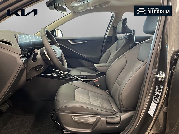 Kia Niro 8 of 15