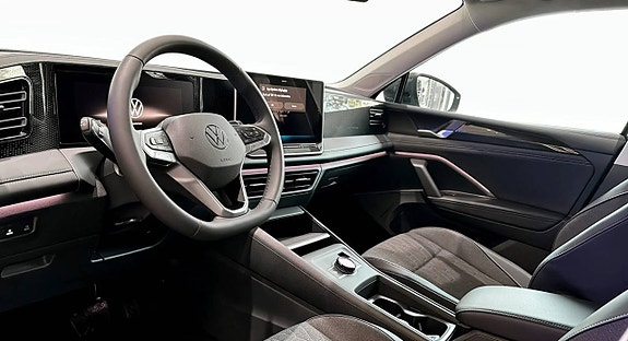 Volkswagen Tiguan 4 of 5