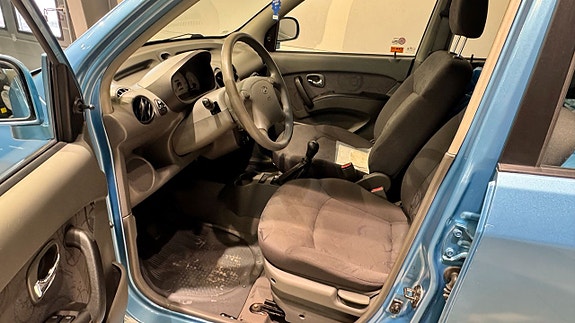 Hyundai Atos 7 of 17