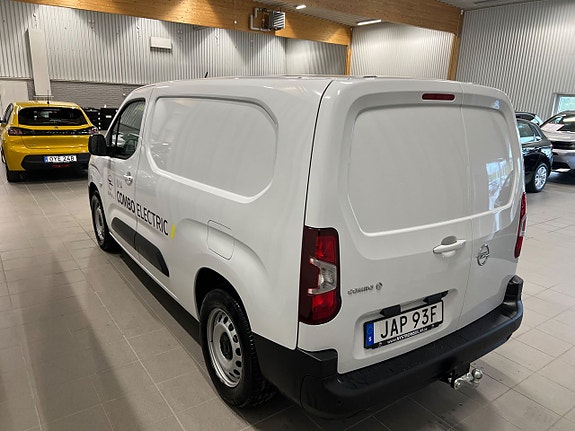 Opel Combo-e 3 of 4