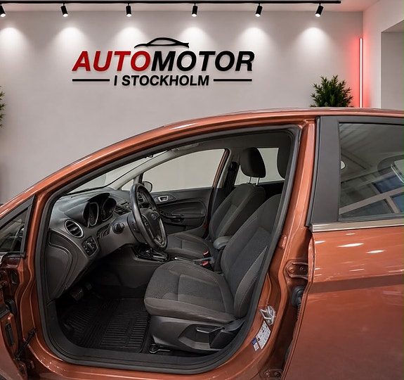 Ford Fiesta 9 of 16