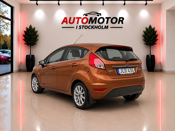 Ford Fiesta 10 of 16