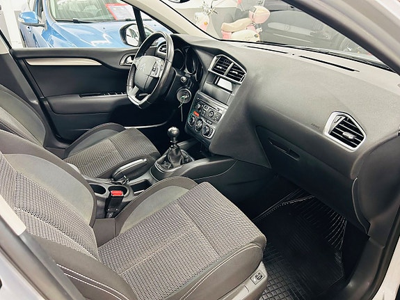 Citroen C4 10 of 15