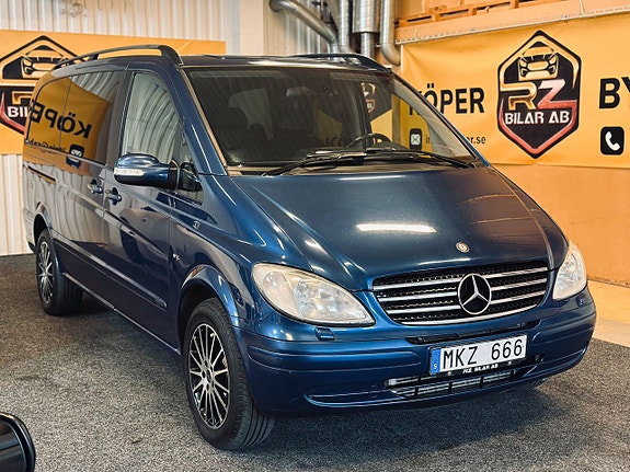 Mercedes-Benz Viano 2 of 5