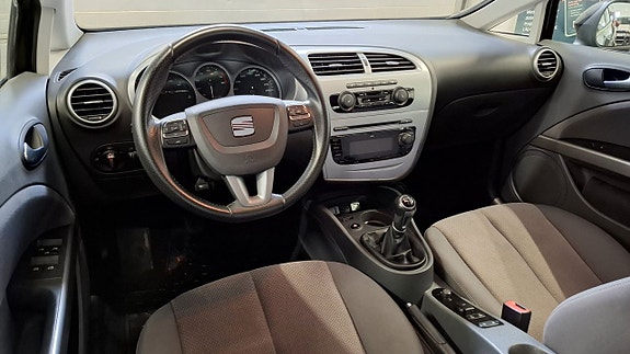 Seat Leon 2 of 20