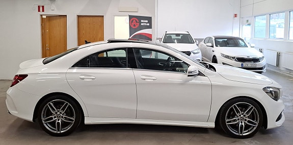 Mercedes-Benz CLA180 3 of 23