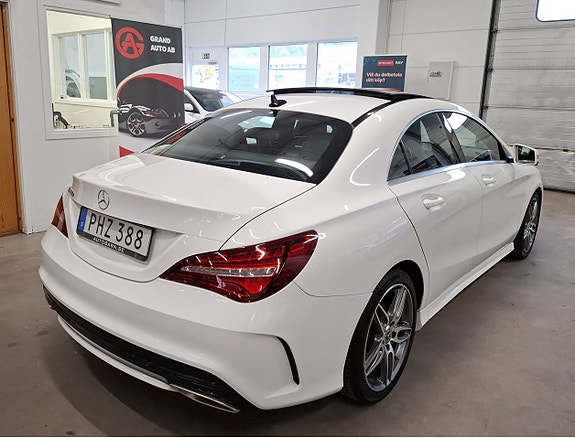 Mercedes-Benz CLA180 6 of 23